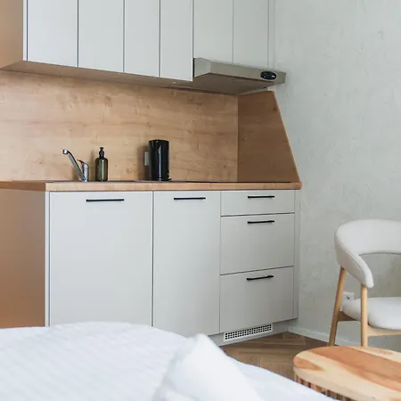 Quiet Retreat - 10 Min From Main Station Apartamento *